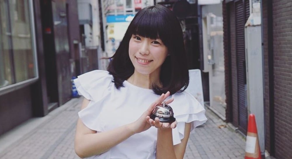 紺野ぶるま, プロフィール, 年齢, 身長, 結婚, 相手, 旦那, ネタ, 謎かけ, 美脚, かわいい, 画像