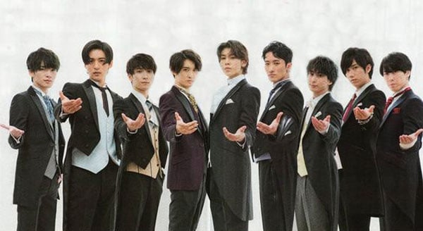 Snow Man（スノーマン）メンバーの 岩本照, 阿部亮平, 渡辺翔太, 深澤辰哉, 宮舘涼太, 佐久間大介, 目黒蓮, 向井康二, ラウール